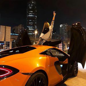 李思思av一区二区三区
